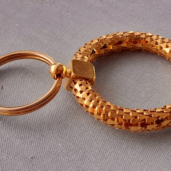 Whiting And Davis Gold Keychain Style - Picture 5 of 5